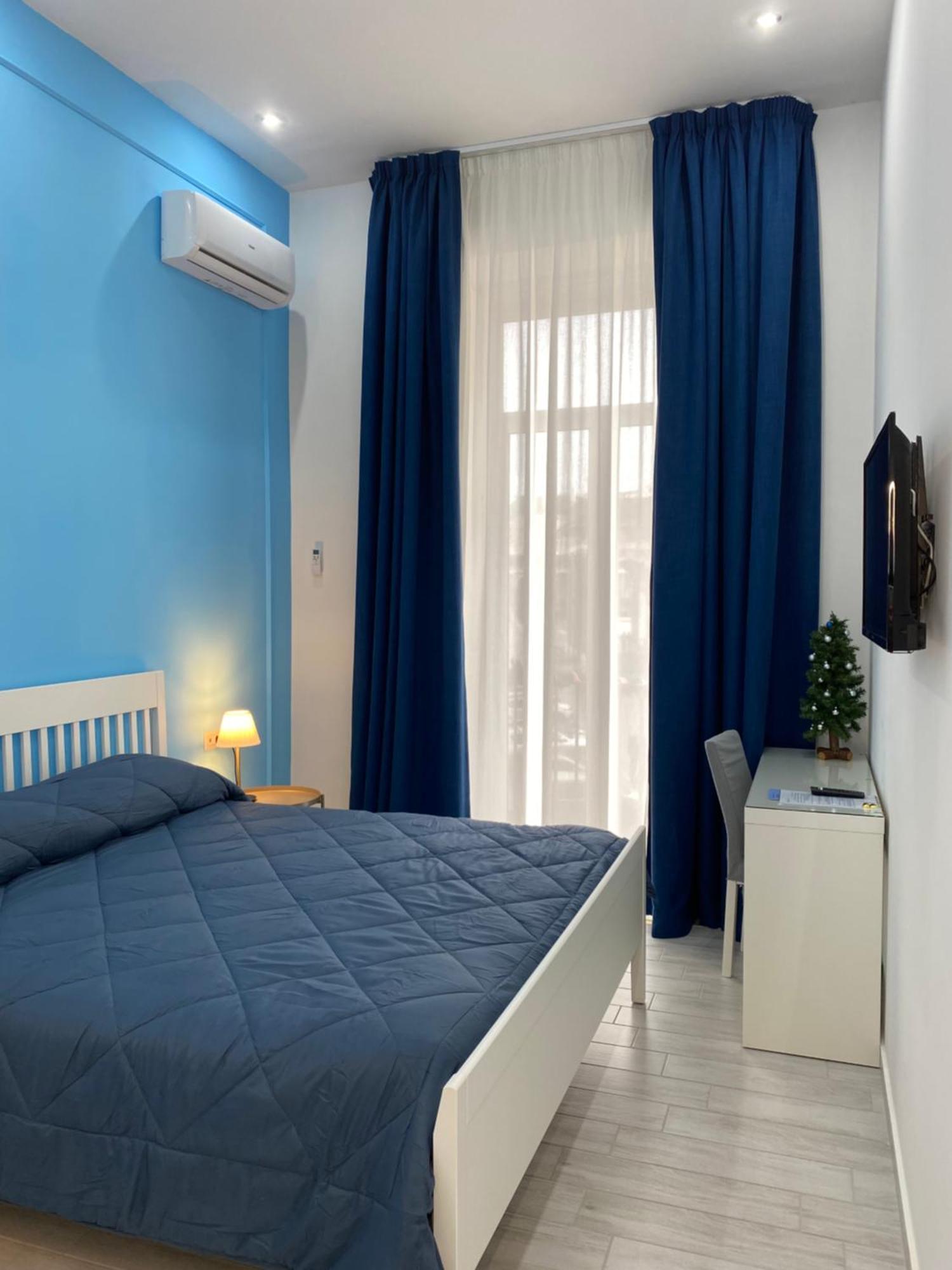 לינה וארוחת בוקר נאפולי Sogni Di Chiaia מראה חיצוני תמונה